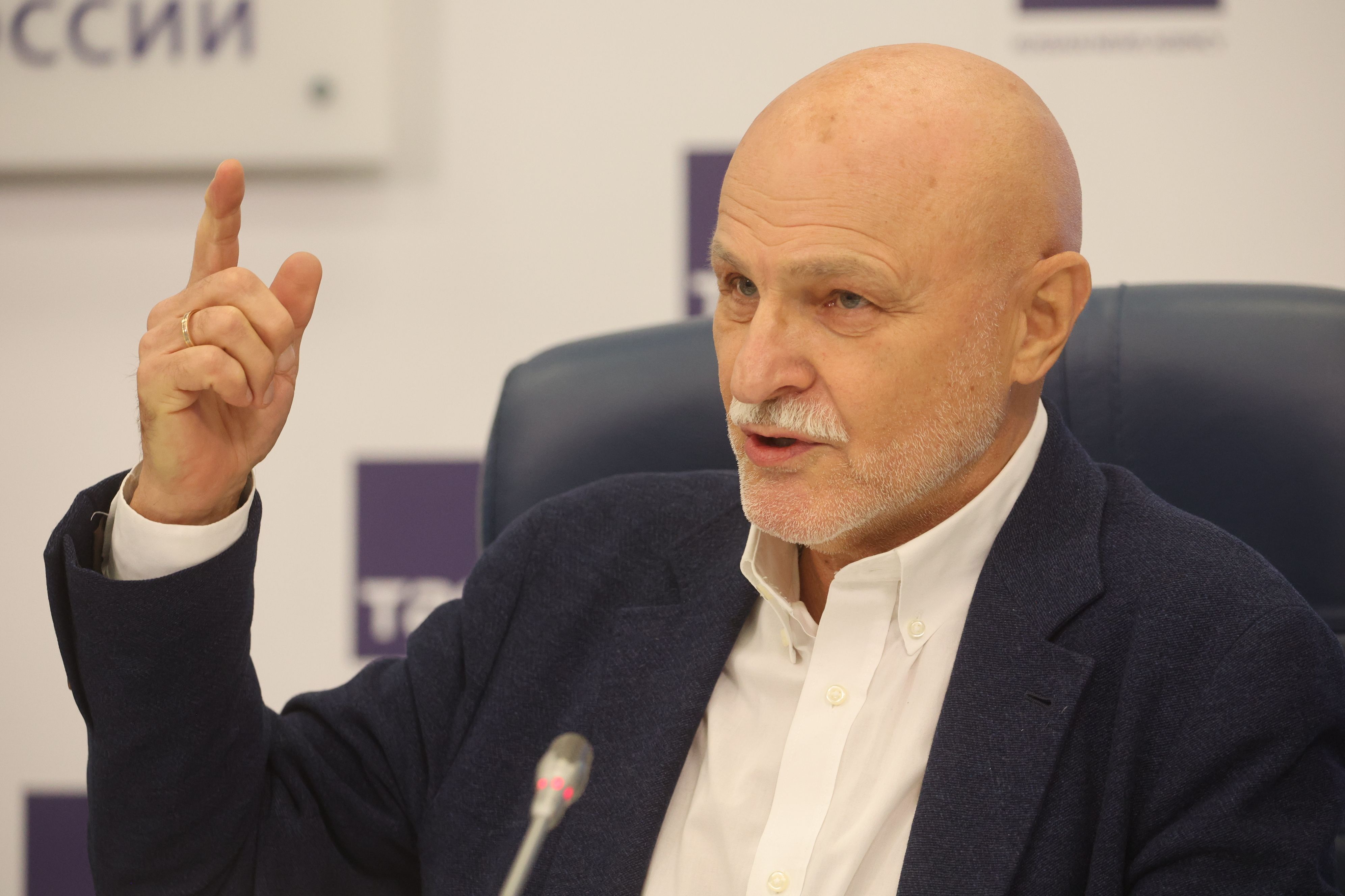 Сопредседатель жюри фестиваля, заместитель генерального директора ВГТРК Сергей Шумаков